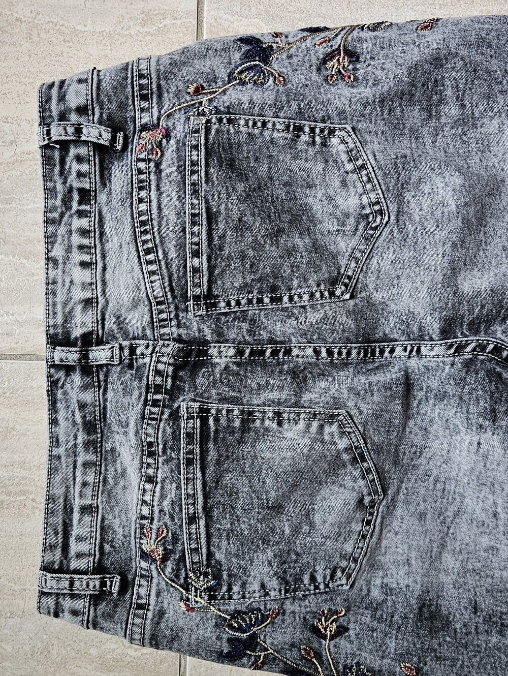 Venus Embroidered Acid Wash Flare Jeans - Boho Bell Bottoms - Picture 6 of 14